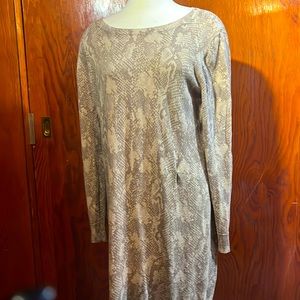OLD NAVY Snakeskin pattern light sweater dress.